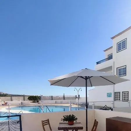 Ruhige Mit Meerblick Und Pool *