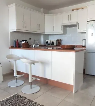 Apartment Ruhige Mit Meerblick Und Pool